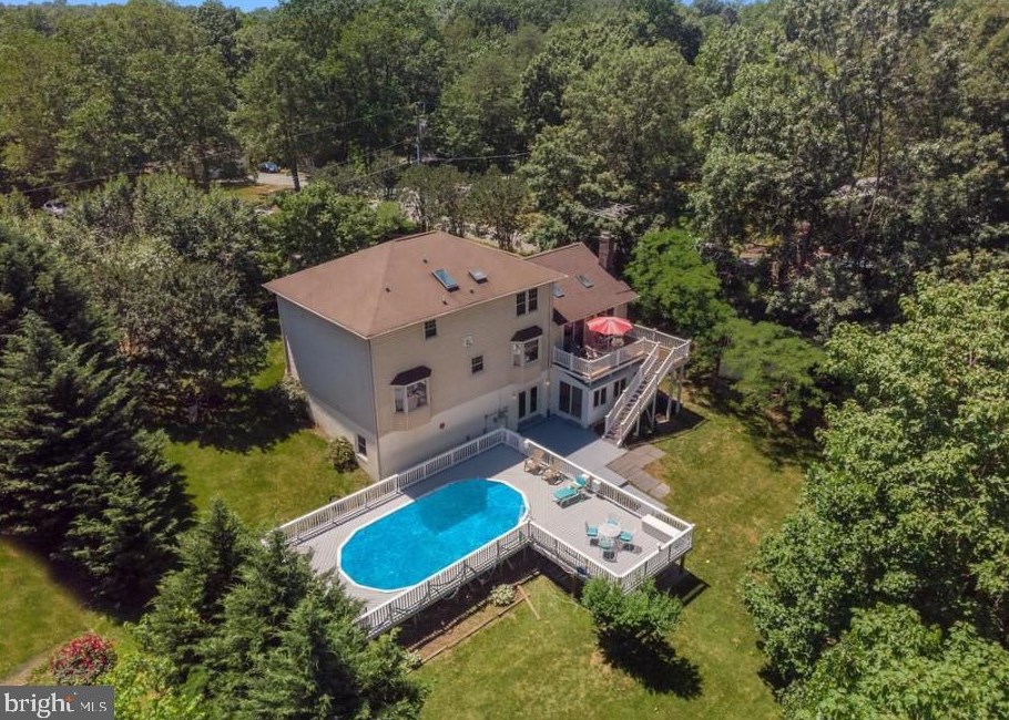 112 Jib Dr, Stafford VA  22554-5322 exterior