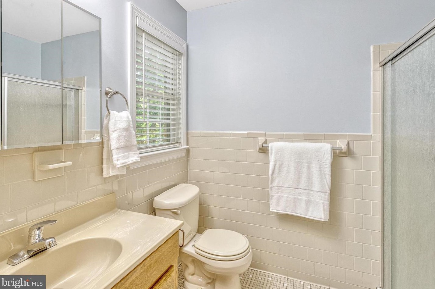 1103 Harbour Dr, Stafford VA 22554-1926 exterior