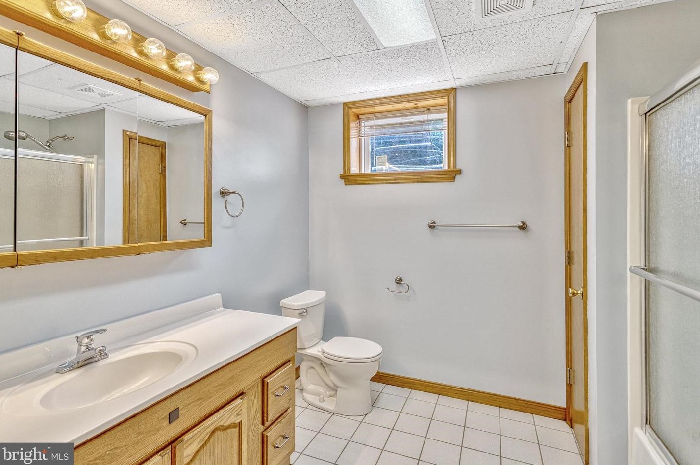 1103 Harbour Dr, Stafford VA 22554-1926 exterior