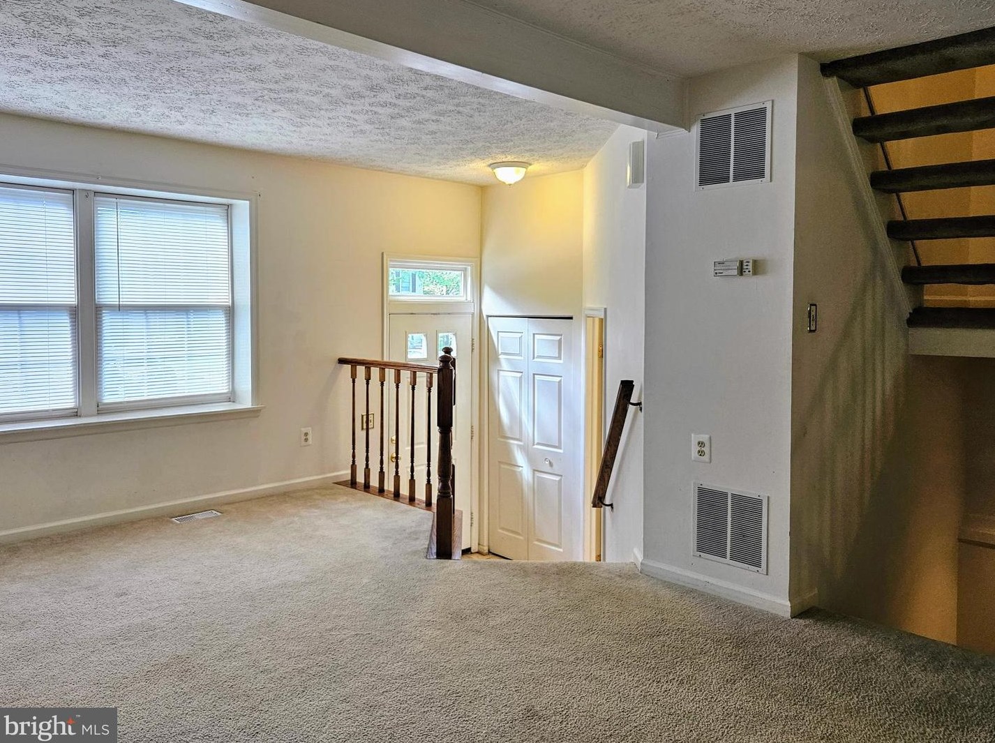206 Ridgecrest Ct, Stafford, VA 22554-1743