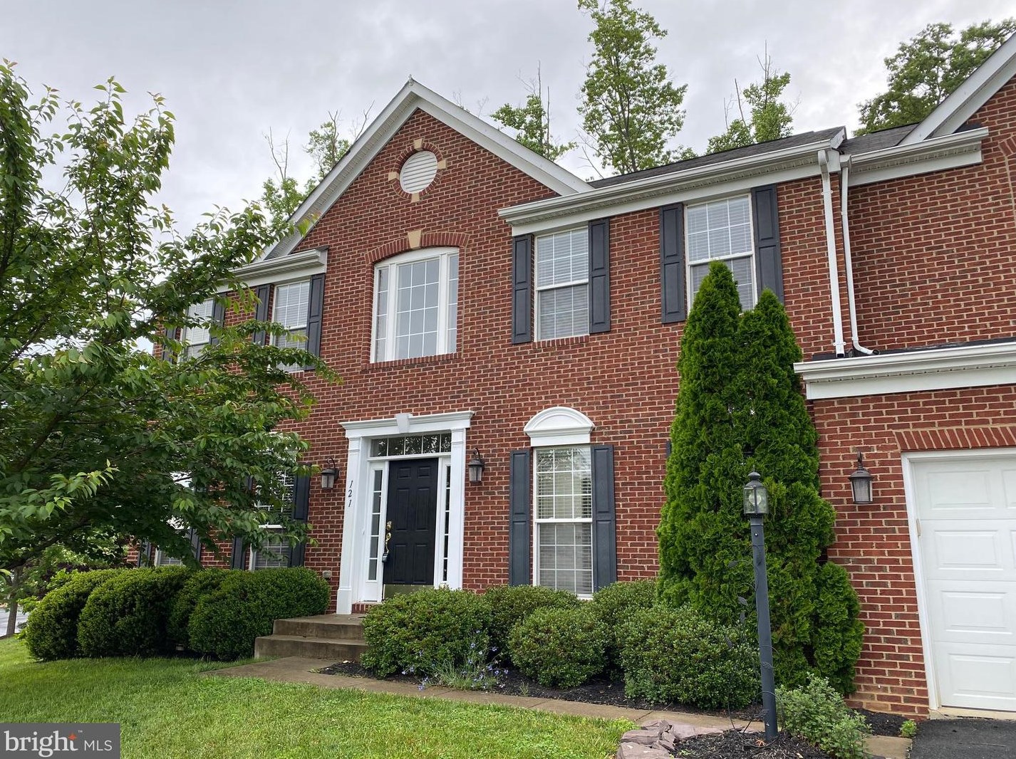 121 Riggs Rd, Fredericksburg, VA 22405-2166