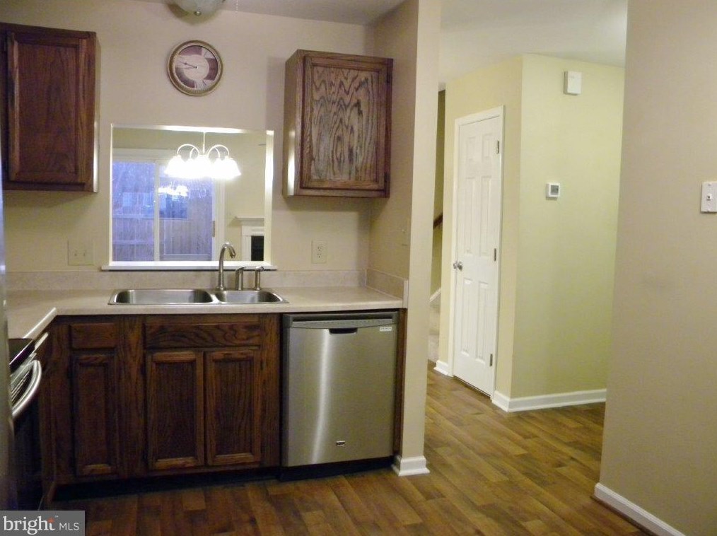 205 Heritage Commons Dr, Fredericksburg, VA 22405