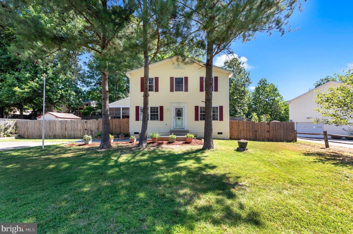 36 Plumosa Dr, Fredericksburg, VA 22405