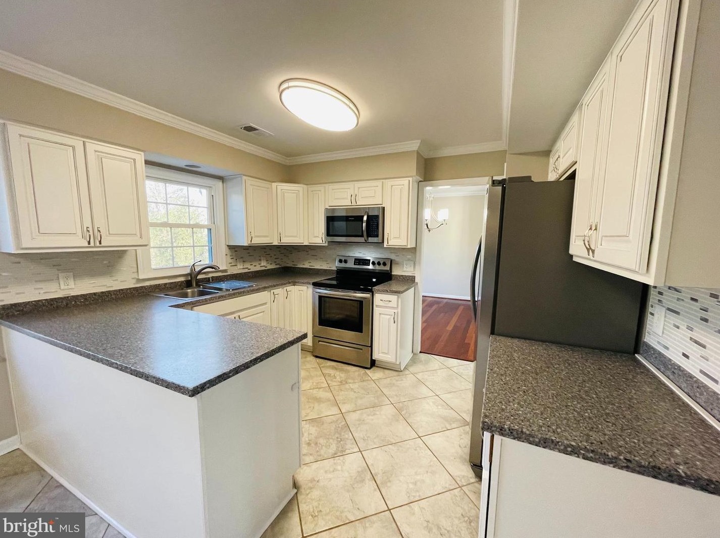 130 Autumn Dr, Stafford, VA 22556