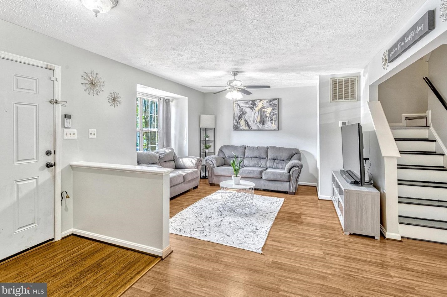 1002 Kings Crest Dr, Stafford VA  22554-7736 exterior