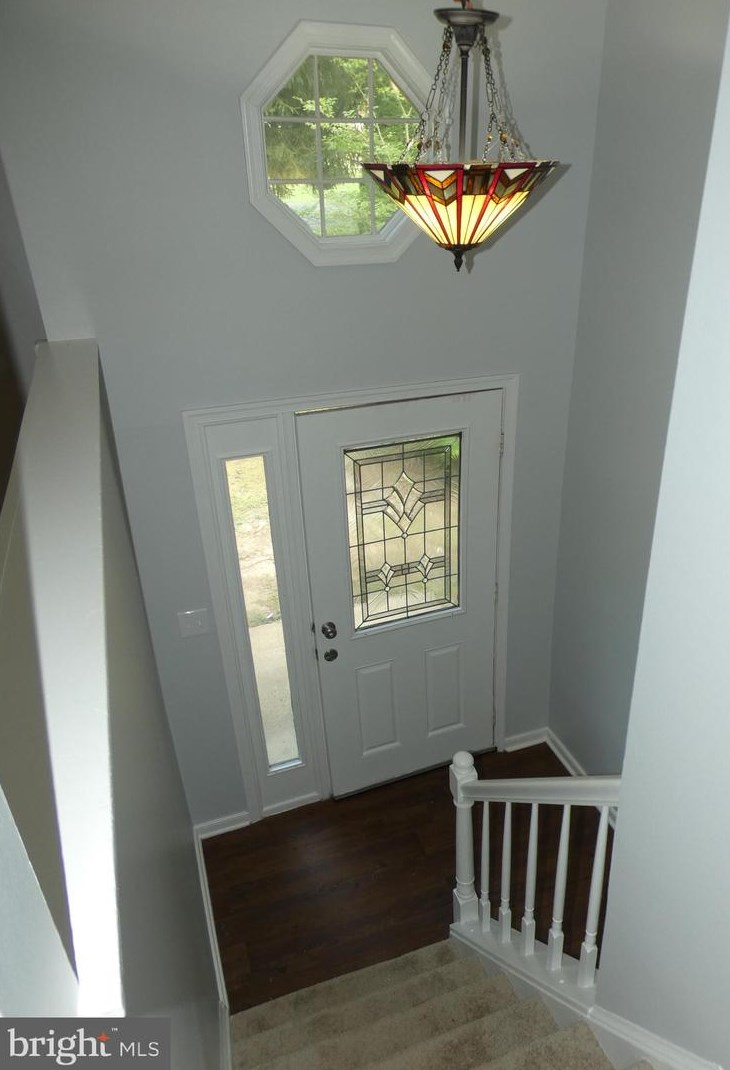35 Hillcrest Dr, Stafford, VA 22556