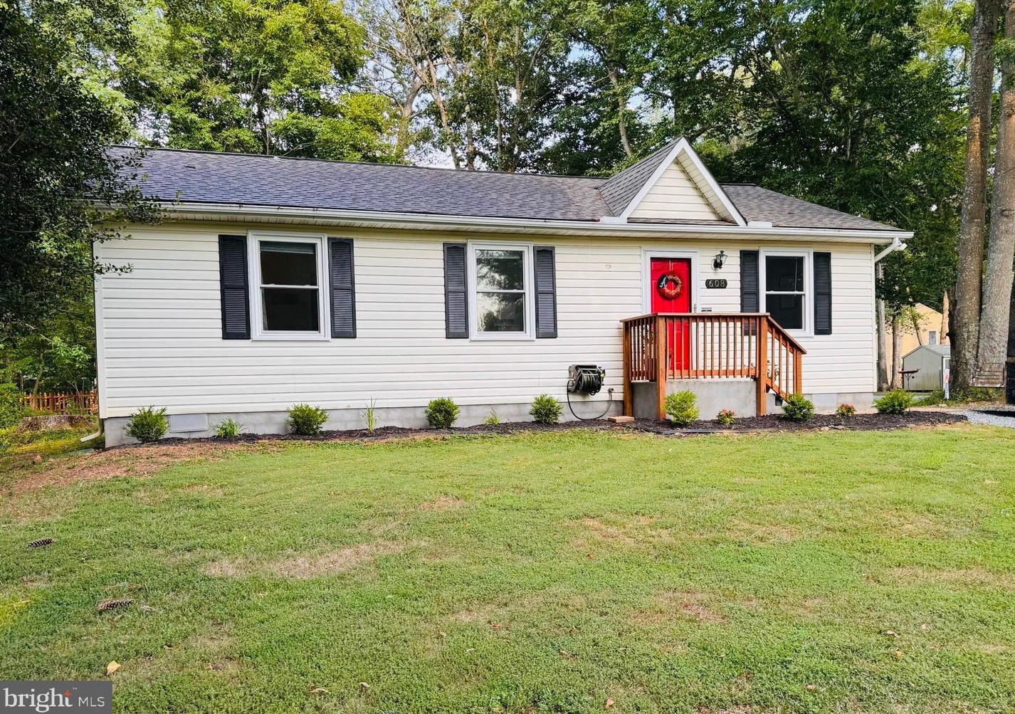 608 Tacketts Mill Rd, Stafford, VA 22556-5913