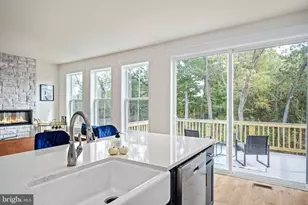 350 Evermore Ln, Stafford, VA 22554 - Photo 18