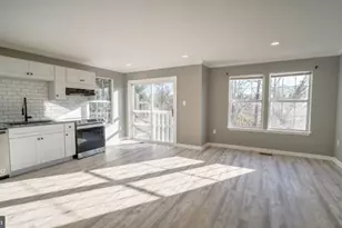 301 Knollwood Ct, Stafford, VA 22554 - Photo 12