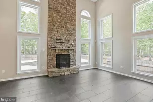 1010 Holly Corner Rd, Fredericksburg, VA 22406 - Photo 4