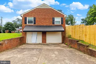 300 Phillips St, Fredericksburg, VA 22405 - Photo 4