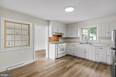 300 Phillips Street, Fredericksburg, VA 22405 - Photo 10