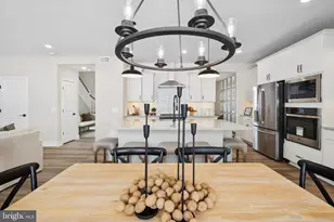 1054 Broad Lk Dr, Fredericksburg, VA 22406 - Photo 8