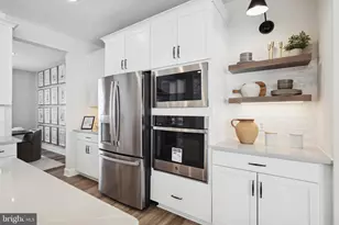 1054 Broad Lk Dr, Fredericksburg, VA 22406 - Photo 10