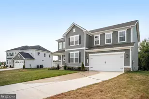 205 Camwood Ct, Fredericksburg, VA 22405 - Photo 2