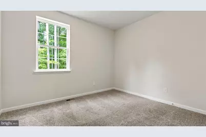 825 Long Meadow Drive, Fredericksburg, VA 22406 - Photo 8