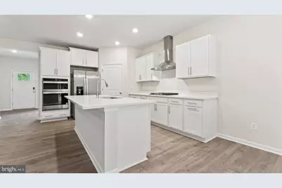 825 Long Meadow Drive, Fredericksburg, VA 22406 - Photo 4