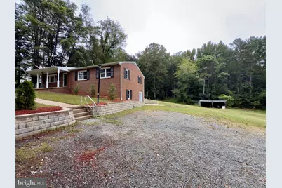 2664 Warrenton Road, Fredericksburg, VA 22406 - Photo 2