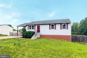 104 Stevens Dr, Stafford, VA 22556 - Photo 4