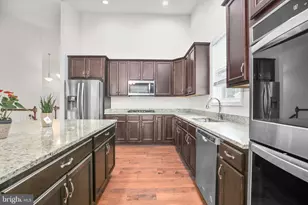 126 Hope Forest Ct, Stafford, VA 22554 - Photo 2