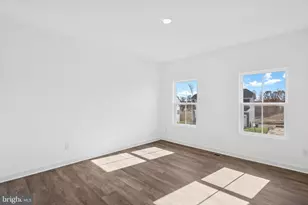 1041 Broad Lk Dr, Fredericksburg, VA 22406 - Photo 4