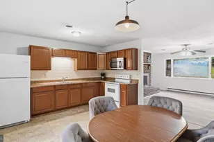 239 Sandy Ridge Rd, Fredericksburg, VA 22405 - Photo 6