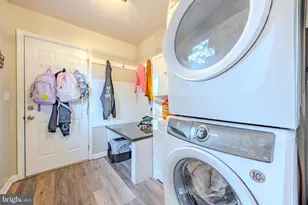 2137 Aquia Dr, Stafford, VA 22554 - Photo 8