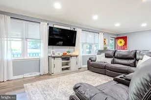 2137 Aquia Dr, Stafford, VA 22554 - Photo 10