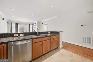 121 Ambrose Ln, Fredericksburg, VA 22406 - Photo 6