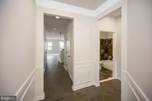 196 Denison St, Fredericksburg, VA 22406 - Photo 8