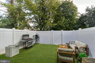 611 Madison Ct, Stafford, VA 22554 - Photo 8