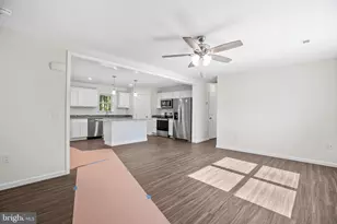 22 Breezy Hill Dr, Stafford, VA 22556 - Photo 6