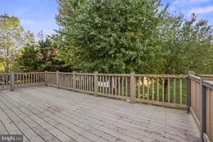 11 N Pointe Dr, Fredericksburg, VA 22405 - Photo 42