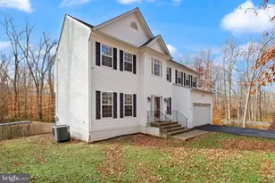 100 Brookewood Dr, Fredericksburg, VA 22405 - Photo 6