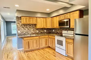 722 Hartwood Rd, Fredericksburg, VA 22406 - Photo 6