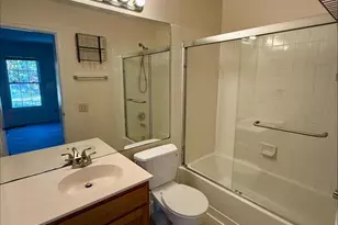 402 Batley Ct, Fredericksburg, VA 22406 - Photo 18