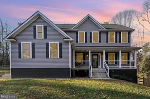 794 White Oak Rd, Fredericksburg, VA 22405 - Photo 2