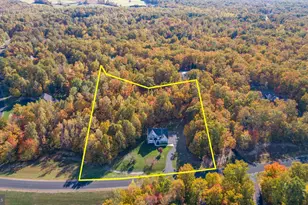 425 Gentle Breeze Cir, Fredericksburg, VA 22406 - Photo 2