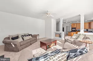 425 Gentle Breeze Cir, Fredericksburg, VA 22406 - Photo 18