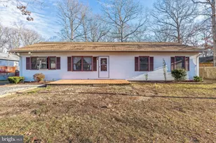 9 Breezy Hill Dr, Stafford, VA 22556 - Photo 1