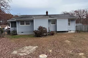 41 Pendleton Rd, Fredericksburg, VA 22405 - Photo 4