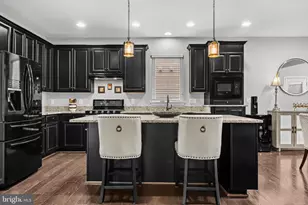 110 Battery Point Dr, Fredericksburg, VA 22406 - Photo 10