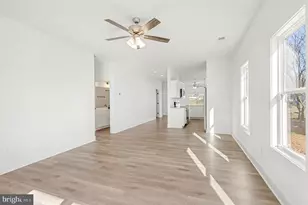 277 White Oak Rd, Fredericksburg, VA 22405 - Photo 6