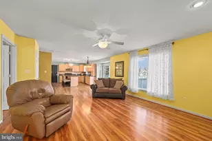 64 Walnut Farms Pkwy, Fredericksburg, VA 22405 - Photo 16