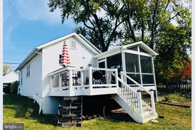 576 Melchers Drive, Fredericksburg, VA 22405 - Photo 2