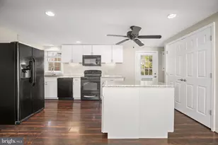 92 McCarty Rd, Fredericksburg, VA 22405 - Photo 6