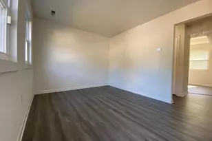 813 Sledgehammer Dr, Fredericksburg, VA 22405 - Photo 2