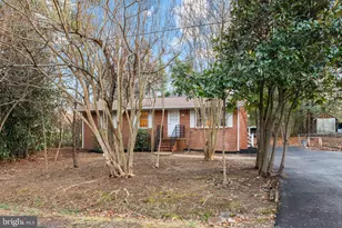 103 Bell Air Pl, Fredericksburg, VA 22405 - Photo 2