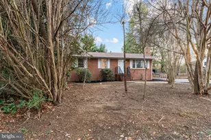 103 Bell Air Pl, Fredericksburg, VA 22405 - Photo 4