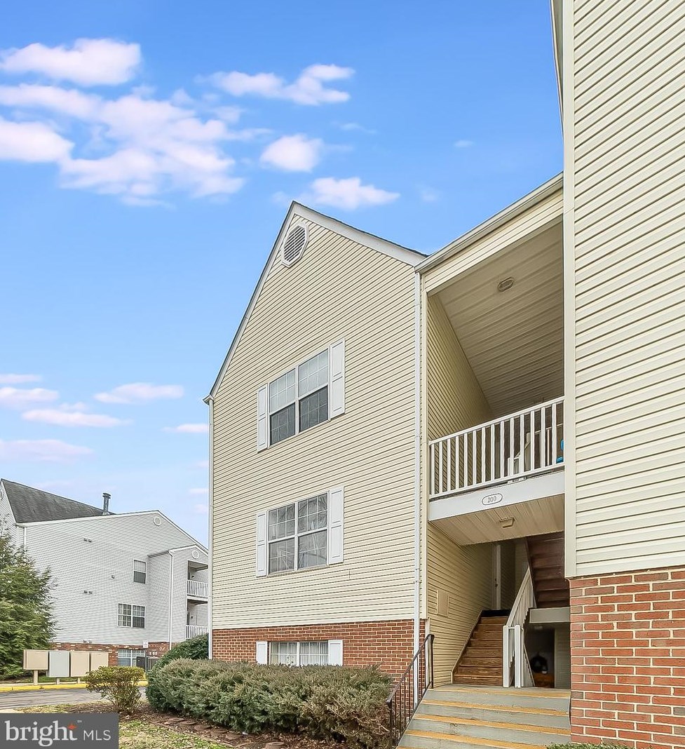 200 Grosvenor Ln, Stafford, VA 22556-4580
